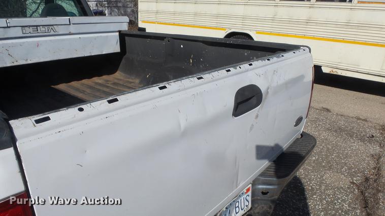 image for item EH9124 2003 Ford F150 pickup truck