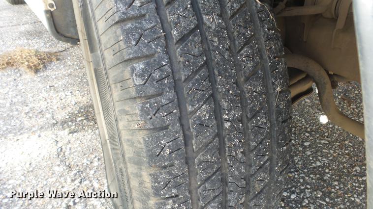 image for item EH9124 2003 Ford F150 pickup truck