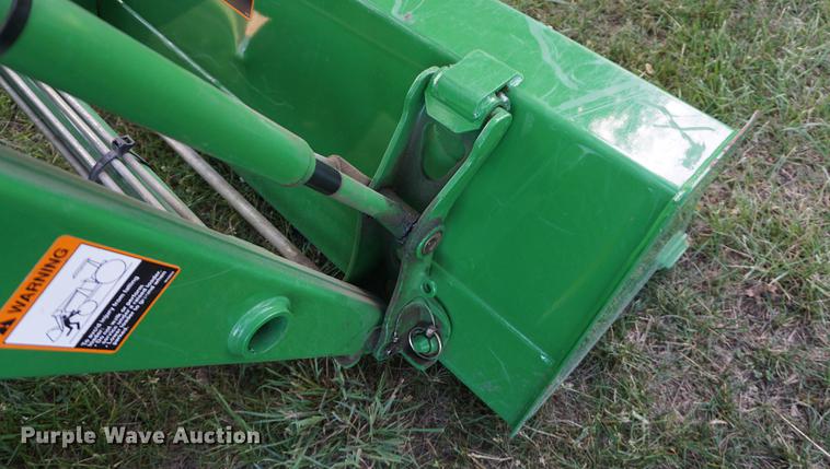 image for item EJ9488 2007 John Deere 790 tractor and finish mower