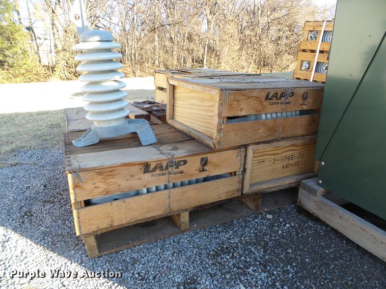 image for item EQ9021 Porcelain electrical insulators