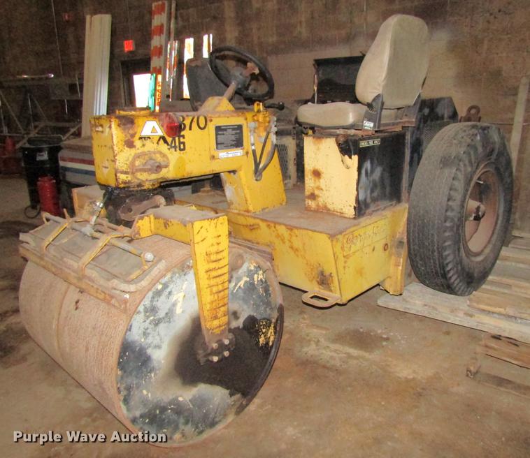 image for item EU9523 Ferguson 46 double drum roller