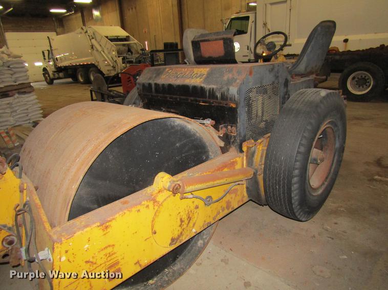 image for item EU9523 Ferguson 46 double drum roller