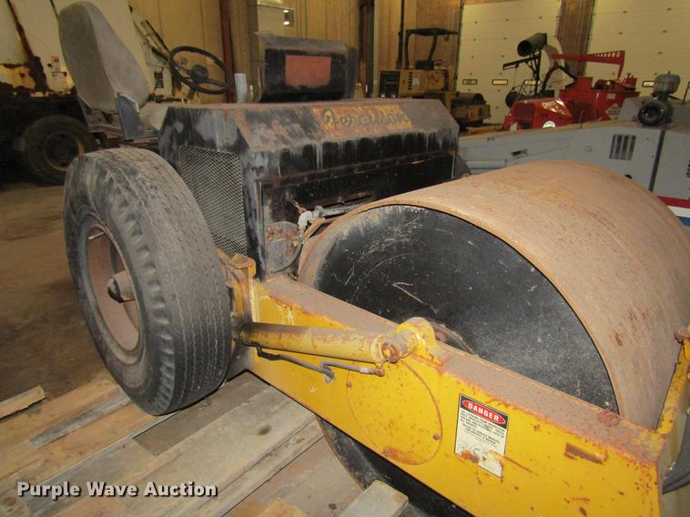 image for item EU9523 Ferguson 46 double drum roller