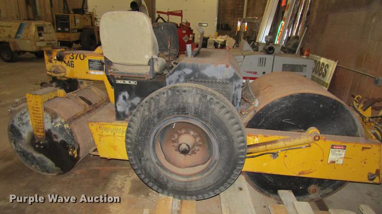 image for item EU9523 Ferguson 46 double drum roller