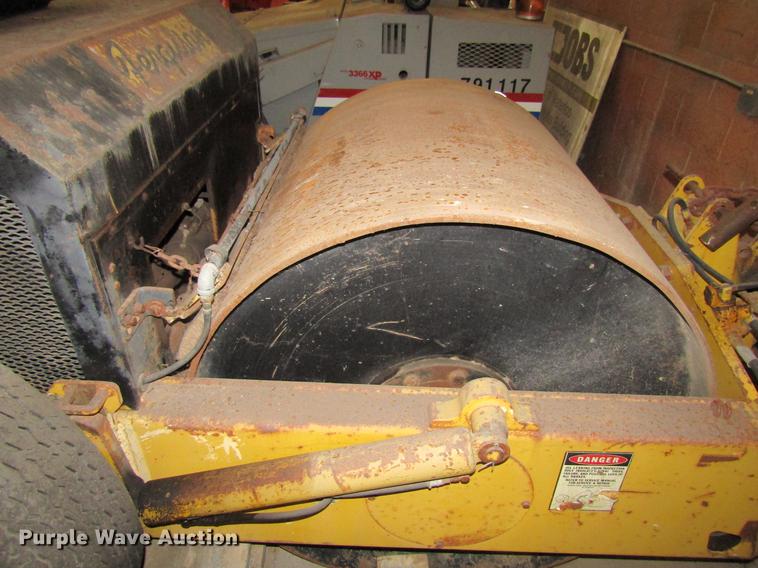 image for item EU9523 Ferguson 46 double drum roller