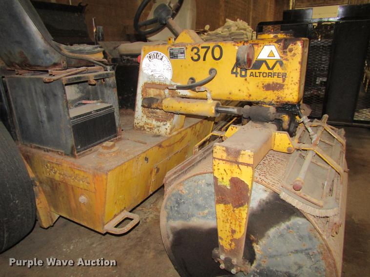 image for item EU9523 Ferguson 46 double drum roller