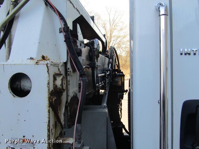 image for item EU9524 2006 International 7400 refuse truck