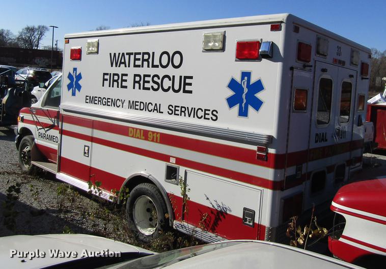 image for item EU9525 1997 Ford Econoline E350 ambulance