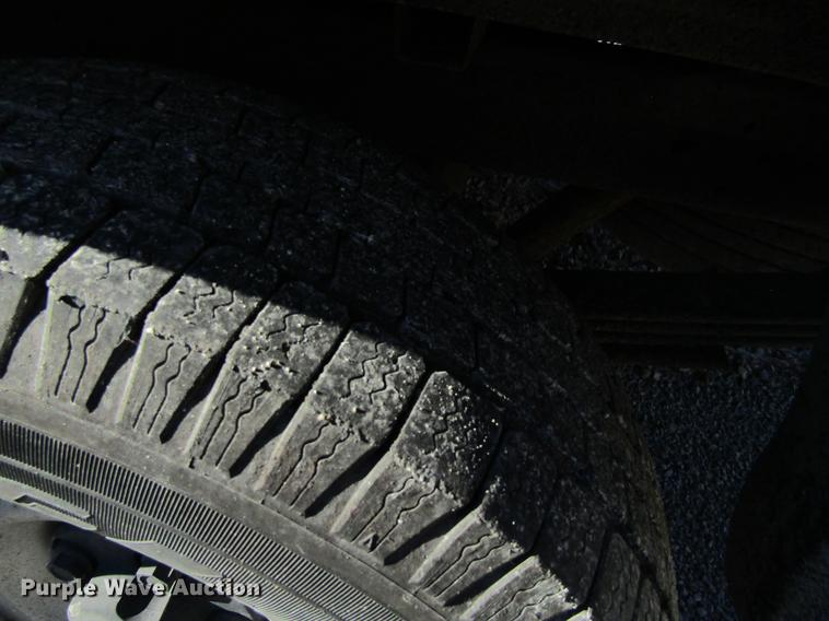 image for item EU9527 1993 Chevrolet 1500 pickup truck