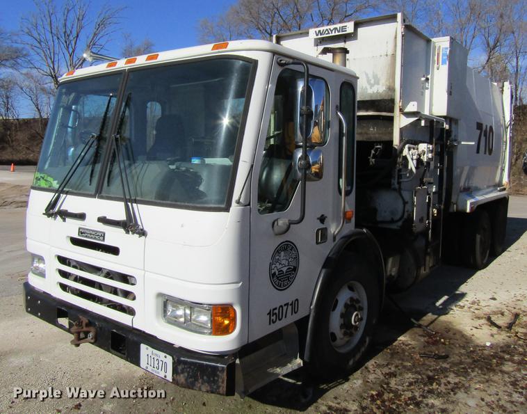 image for item EU9531 2008 American Lafrance Condor refuse truck