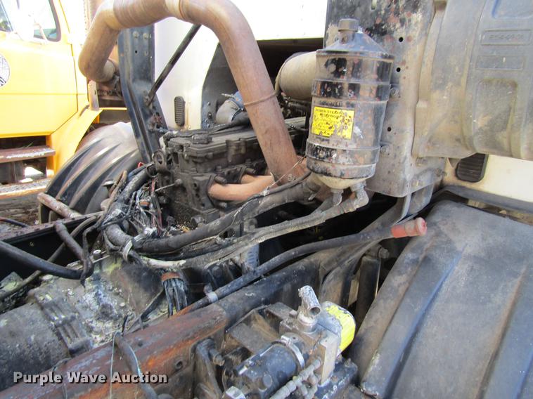 image for item EU9531 2008 American Lafrance Condor refuse truck