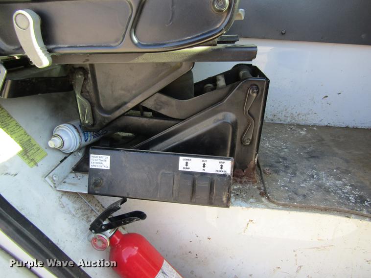 image for item EU9531 2008 American Lafrance Condor refuse truck