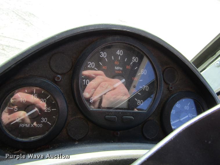 image for item EU9531 2008 American Lafrance Condor refuse truck