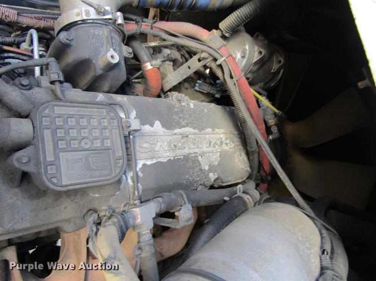 image for item EU9531 2008 American Lafrance Condor refuse truck