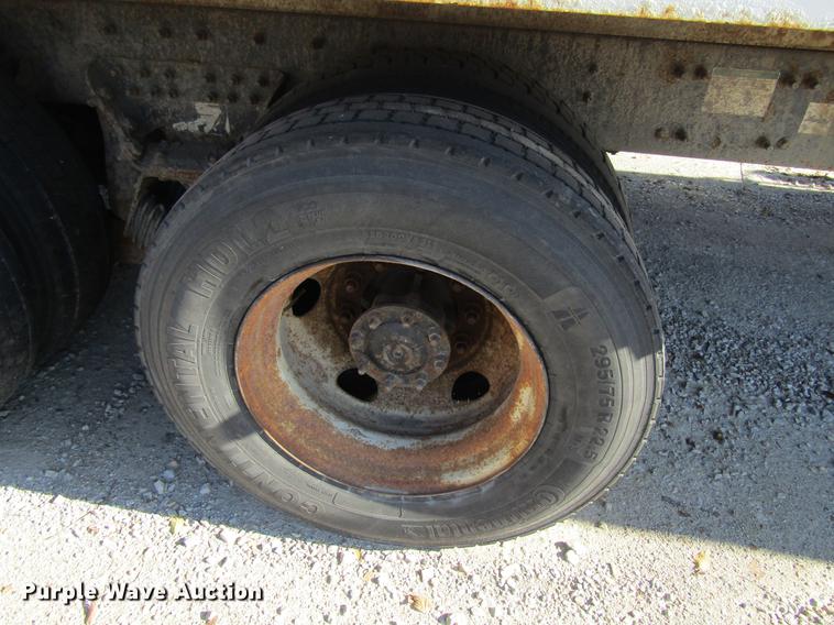 image for item EU9531 2008 American Lafrance Condor refuse truck