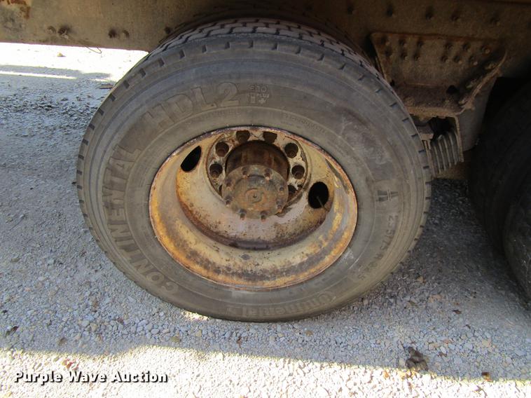 image for item EU9531 2008 American Lafrance Condor refuse truck