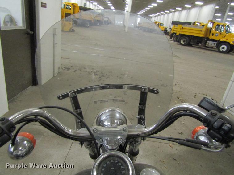 image for item EU9532 2001 Harley Davidson FXST motorcycle