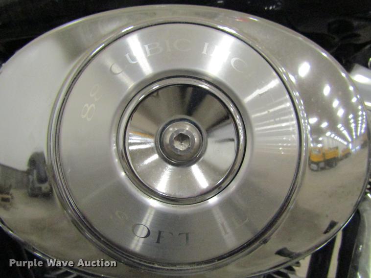 image for item EU9532 2001 Harley Davidson FXST motorcycle