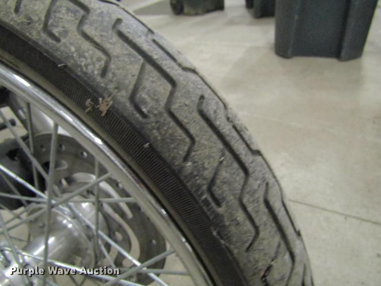 image for item EU9532 2001 Harley Davidson FXST motorcycle