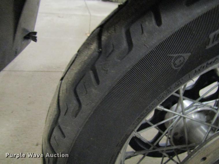 image for item EU9532 2001 Harley Davidson FXST motorcycle