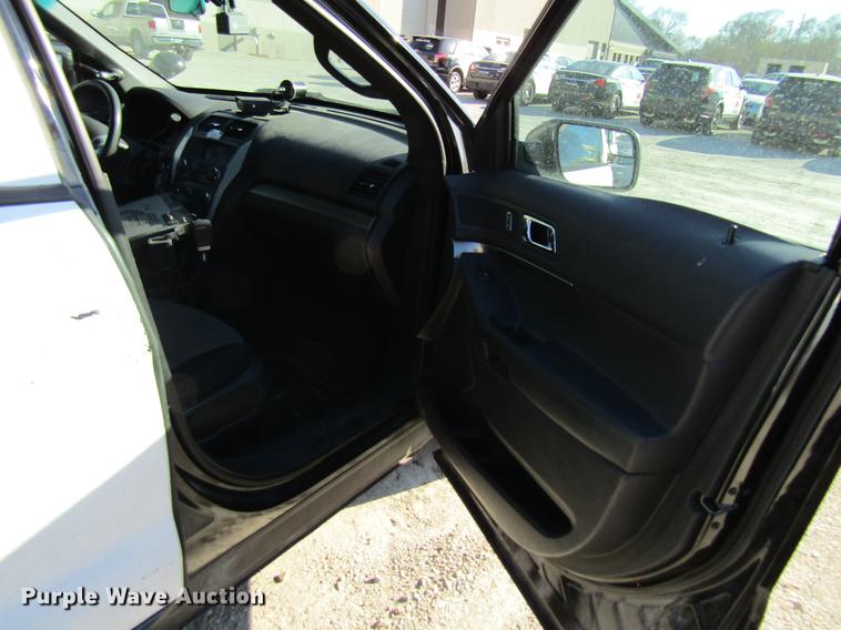 image for item EU9535 2014 Ford Explorer Police SUV