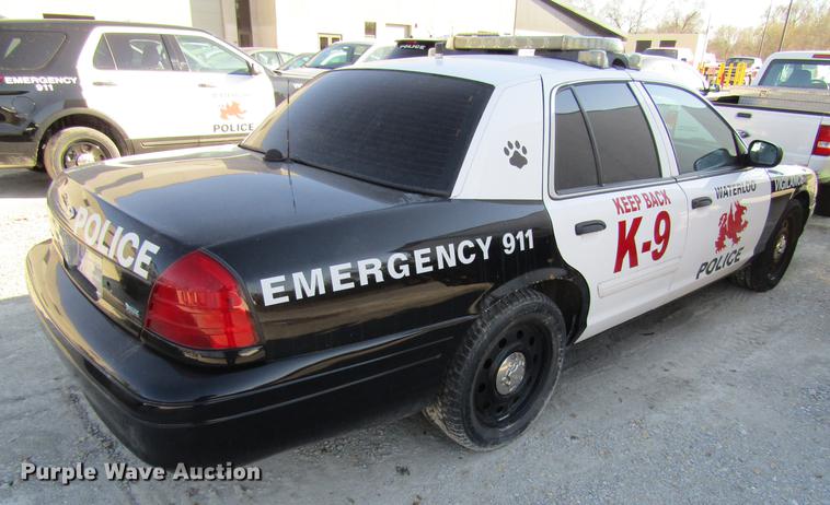 image for item EU9536 2011 Ford Crown Victoria Police Interceptor