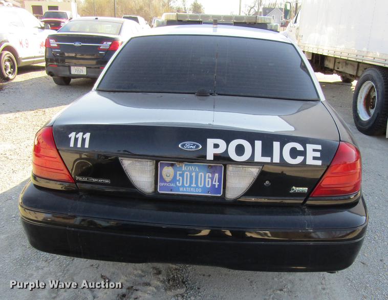 image for item EU9536 2011 Ford Crown Victoria Police Interceptor