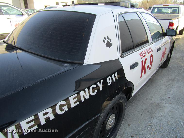 image for item EU9536 2011 Ford Crown Victoria Police Interceptor