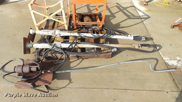 image for item EV9530 Tools