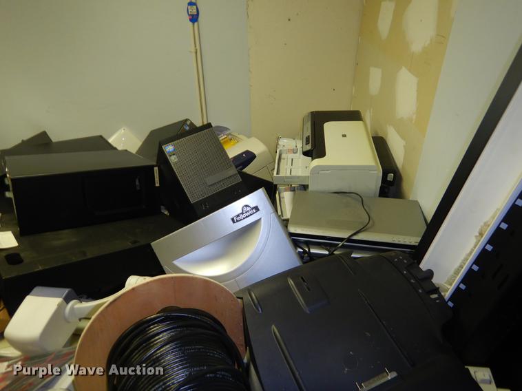 image for item EW9739 IT equipment