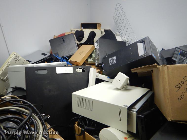 image for item EW9739 IT equipment