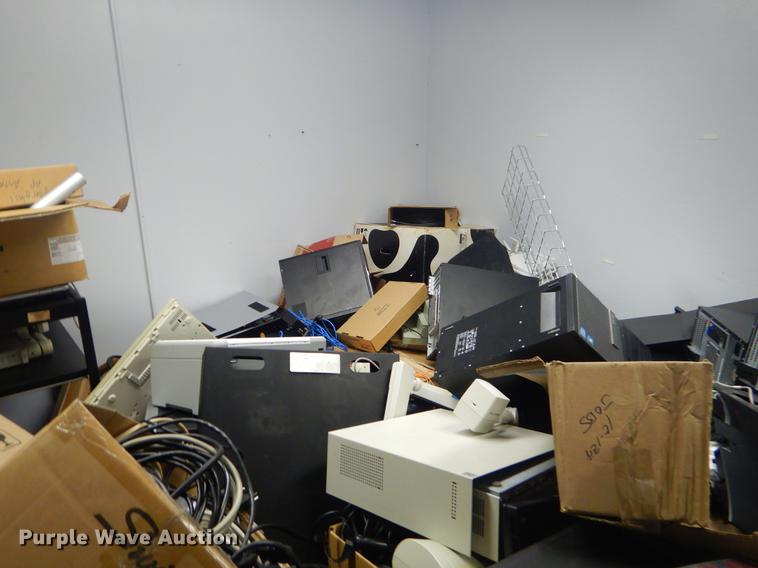 image for item EW9739 IT equipment