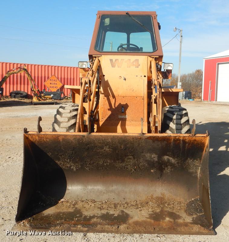image for item EW9742 1985 Case W14 wheel loader