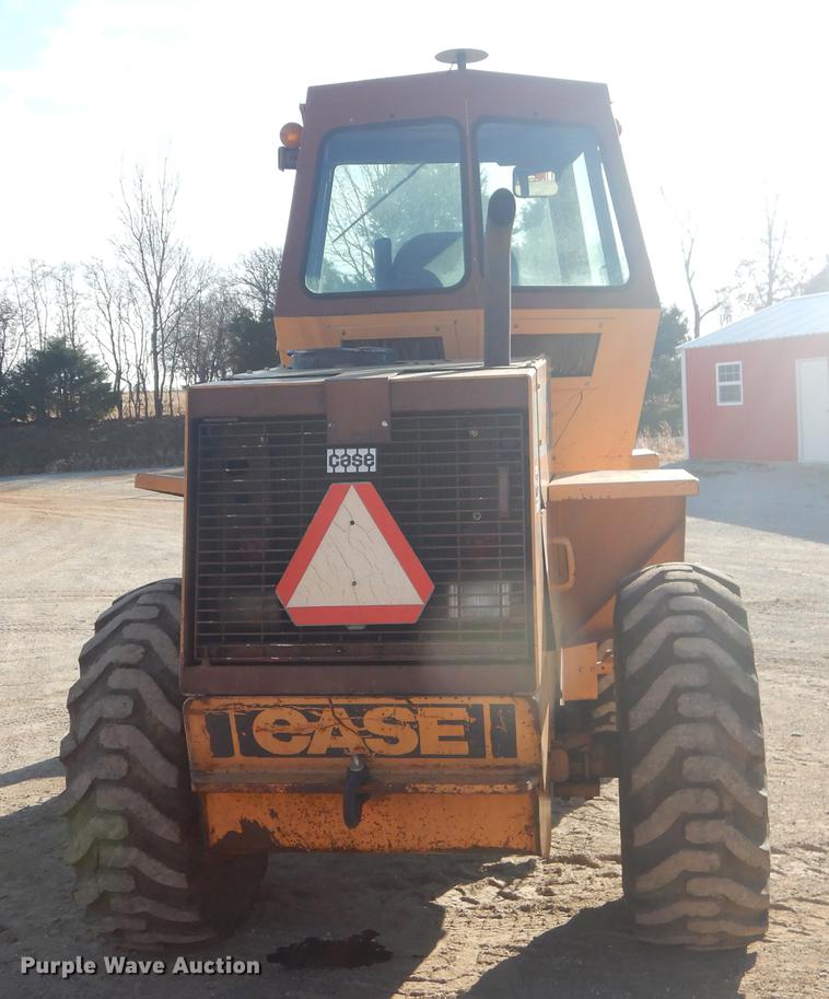 image for item EW9742 1985 Case W14 wheel loader