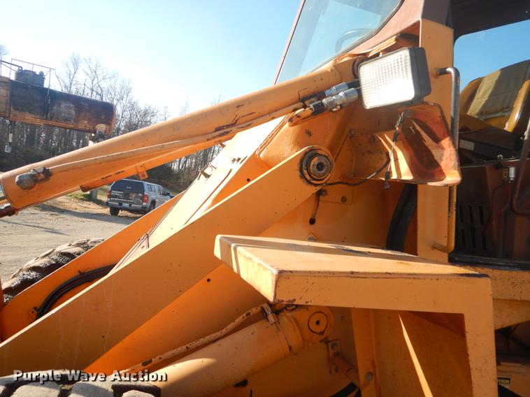 image for item EW9742 1985 Case W14 wheel loader