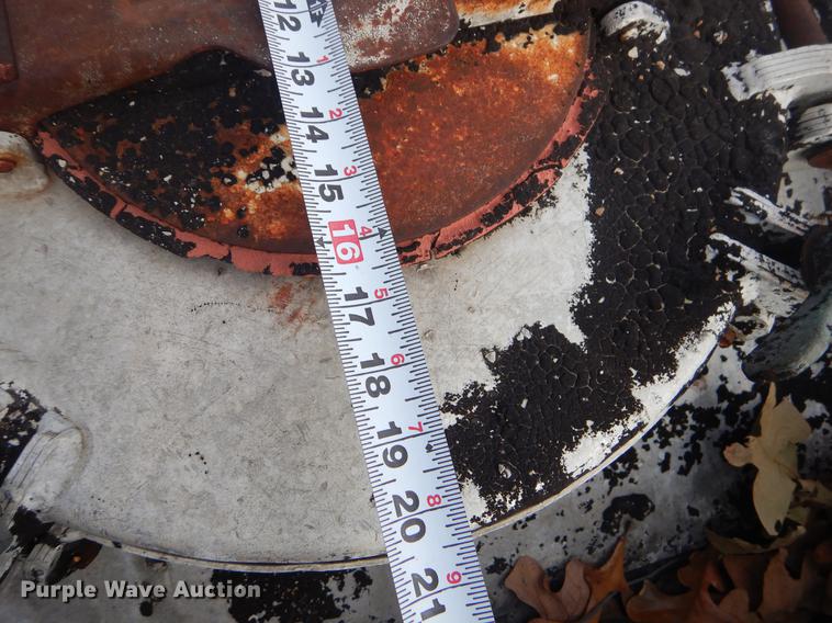 image for item EW9746 1959 Fruehauf tank trailer