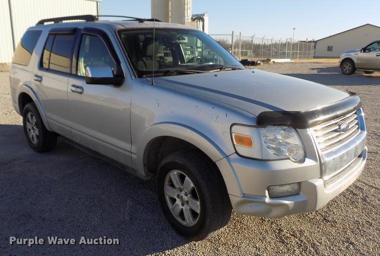 image for item FE9262 2010 Ford Explorer XLT SUV