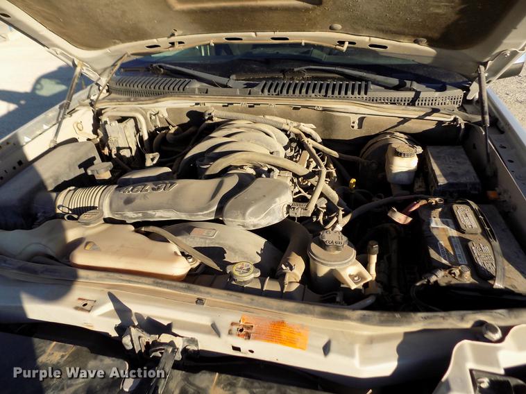 image for item FE9262 2010 Ford Explorer XLT SUV