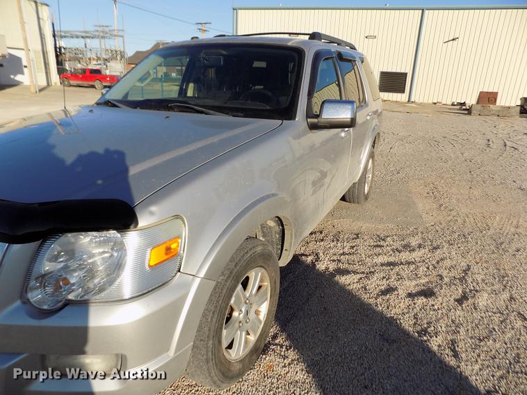 image for item FE9262 2010 Ford Explorer XLT SUV