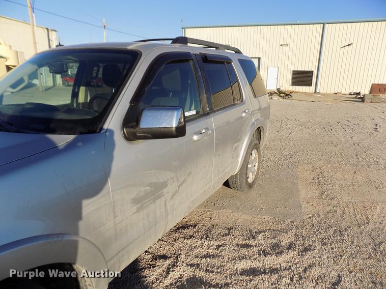 image for item FE9262 2010 Ford Explorer XLT SUV