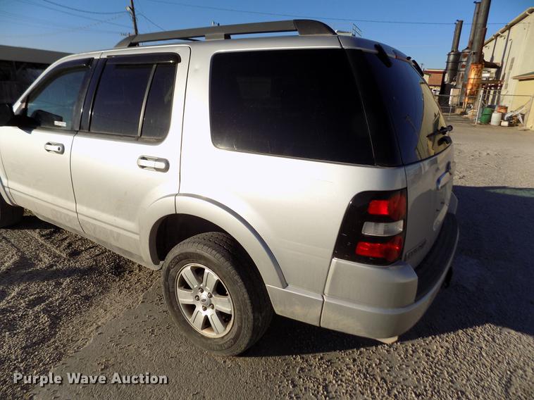 image for item FE9262 2010 Ford Explorer XLT SUV