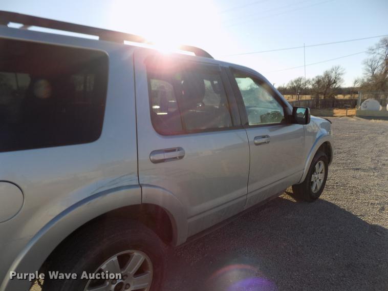 image for item FE9262 2010 Ford Explorer XLT SUV
