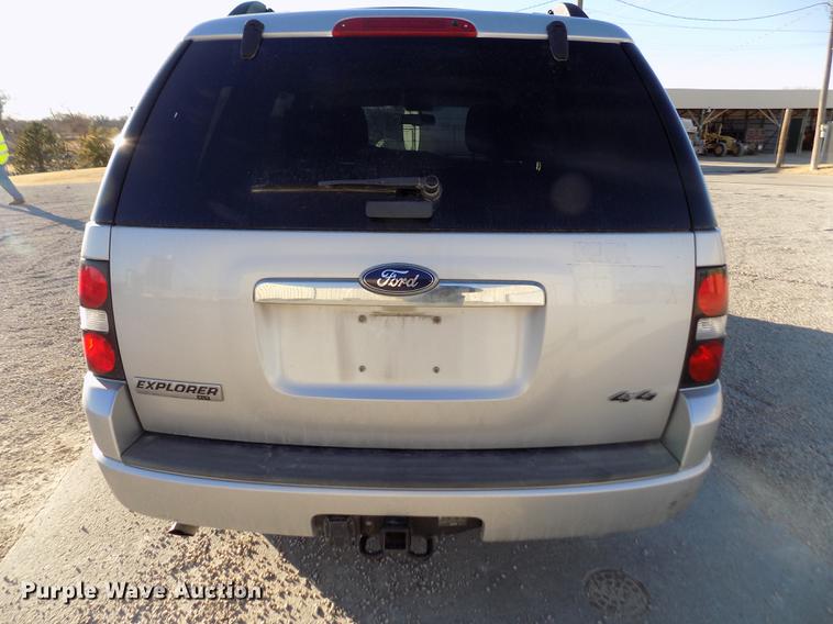 image for item FE9262 2010 Ford Explorer XLT SUV