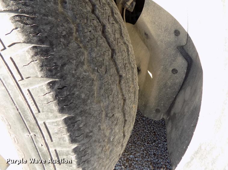 image for item FE9262 2010 Ford Explorer XLT SUV