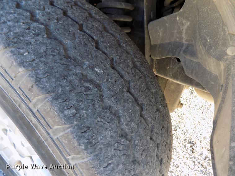 image for item FE9262 2010 Ford Explorer XLT SUV