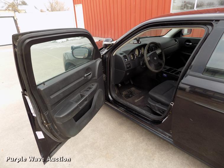 image for item FE9263 2010 Dodge Charger Police