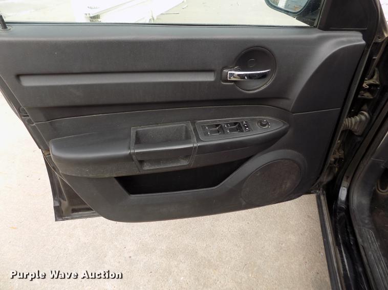 image for item FE9263 2010 Dodge Charger Police