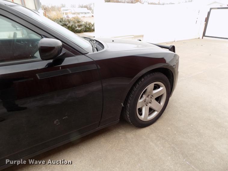 image for item FE9263 2010 Dodge Charger Police