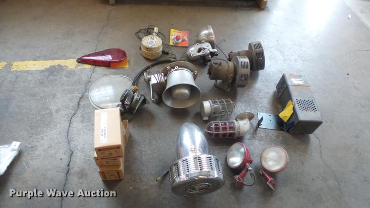 image for item FI9345 Fire truck accessories