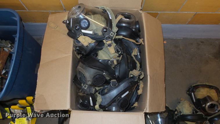 image for item FI9367 (23) Scott SCBA fire masks